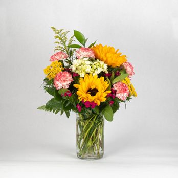 Blue Door Florist - Florists Near Me