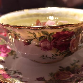 Balmoral Restaurant - Split Yer Granny's Green Pea and Ham Soup* - Scottish Near Me - St Charles, Illinois Balmoral Restaurant - Split Yer Granny's Green Pea and Ham Soup* - Scottish Near Me - St Charles, Illinois
