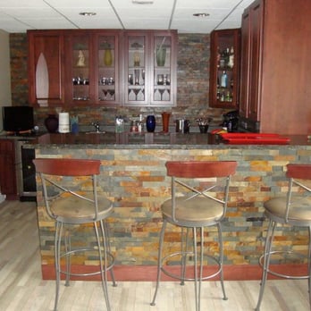 Ekstrom Contracting - Full basement kitchen & bar installation in Shelby Township, Michigan. - General Contractors Near Me Ekstrom Contracting - Full basement kitchen & bar installation in Shelby Township, Michigan. - General Contractors Near Me