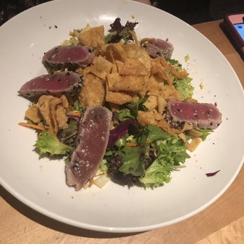Fairpark Grill - Ahi Tuna Salad - Seafood Near Me - Tupelo, Mississippi
