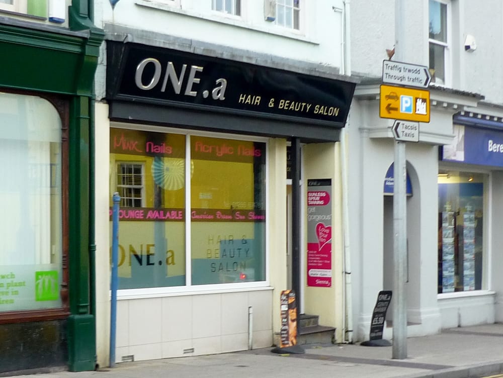 ONE.A SALON 27 Bridge Street, Caernarfon, Gwynedd, United Kingdom