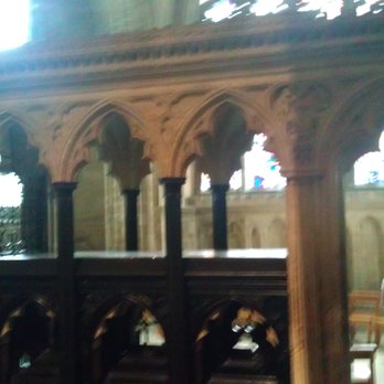 Canterbury Cathedral - Churches Near Me - Canterbury, KEN