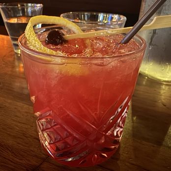 Von's 1000Spirits - Huckleberry Bramble !!! Delicious - New American Near Me - Seattle, Washington Von's 1000Spirits - Huckleberry Bramble !!! Delicious - New American Near Me - Seattle, Washington
