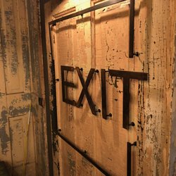 Exit Room