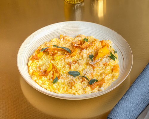 Tavola Rustica - Larkspur by null