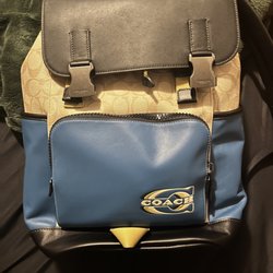 Coach Factory Store - Track Backpack In Colorblock Signature Canvas With Coach Stamp