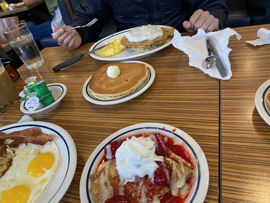 IHOP by null