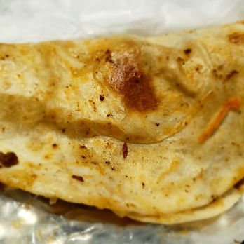 Taqueria El Pariente - The Carne Asada quesadilla was tasty - Mexican Near Me - Milwaukee, Wisconsin Taqueria El Pariente - The Carne Asada quesadilla was tasty - Mexican Near Me - Milwaukee, Wisconsin