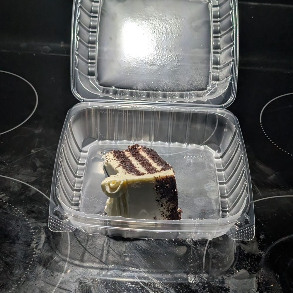 Alon Night Cake Slice Alon Night Cake Slice