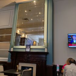Executive Lounge