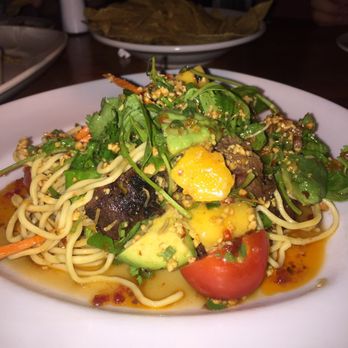 Houston's Restaurant - Thai Beef Noodle Salad. Amazing! - Steakhouses Near Me - Pasadena, California