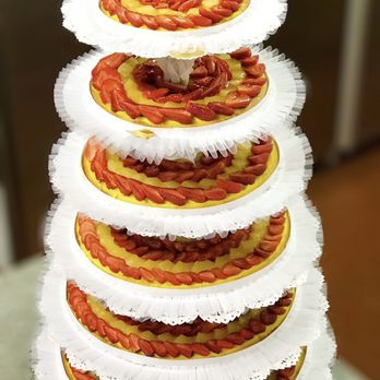 Bonfante - Torta nunziale con crema pasticcera e frutta fresca - Chocolatiers & Shops Near Me - Cuneo, CN