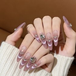 Romantique Nails &Spa