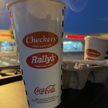 Checkers - Classic Chocolate Milkshake - Burgers Near Me - Miami, Florida Checkers - Classic Chocolate Milkshake - Burgers Near Me - Miami, Florida