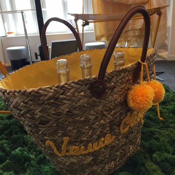 Veuve Clicquot - Beer, Wine & Spirits Near Me - Reims, 51