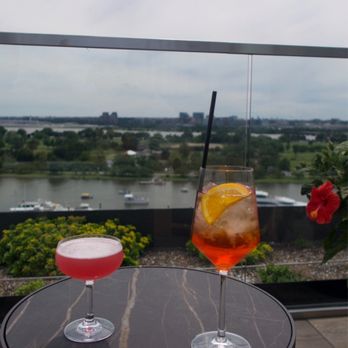Moonraker - Cocktail Bars Near Me - Washington, DC, District of Columbia