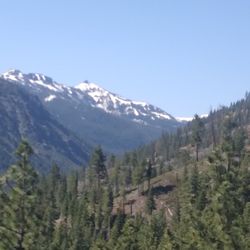 Silver Creek Campground - The beauty of the Eastern Sierra