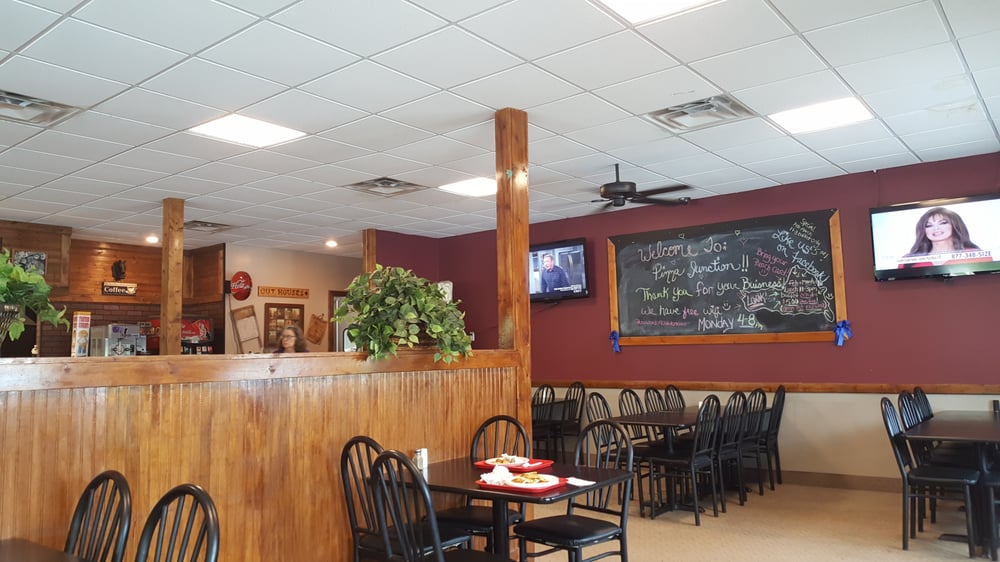 PIZZA JUNCTION Updated August 2024 5325 Highway 100, Lyles