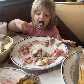 The Yolk Brunch House - Diners Near Me - St. Clair Shores, Michigan The Yolk Brunch House - Diners Near Me - St. Clair Shores, Michigan