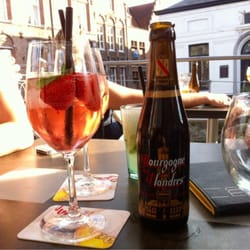 Group Punta Est  - Bière, cocktail (rosé, menthe et fraises : 7€5...)