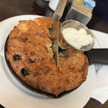 The Perch - Blueberry Cornbread - Breweries Near Me - Chicago, Illinois The Perch - Blueberry Cornbread - Breweries Near Me - Chicago, Illinois