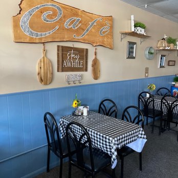 Miller's Cafe II - the dining area - Breakfast & Brunch Near Me - Folcroft, Pennsylvania Miller's Cafe II - the dining area - Breakfast & Brunch Near Me - Folcroft, Pennsylvania
