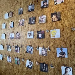 Wall of Vegans! Wall of Vegans!