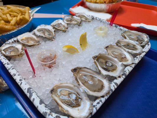 Broad Street Oyster Company by null