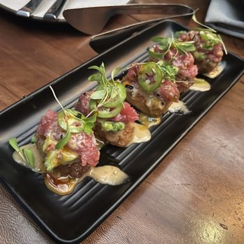 Saizon - Crispy bluefin nigiri - New American Near Me - Fresno, California