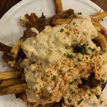 Chadwicks - Crab Poutine - American Near Me - Alexandria, Virginia
