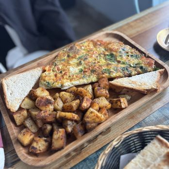 Deniz Mediterranean Cuisine - Veggie Omelet - Breakfast & Brunch Near Me - Pittsburgh, Pennsylvania