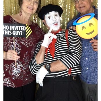Social Booth - Birthday Celebrants with Willy the French Mime - Photo Booth Rentals Near Me - Las Vegas, Nevada Social Booth - Birthday Celebrants with Willy the French Mime - Photo Booth Rentals Near Me - Las Vegas, Nevada