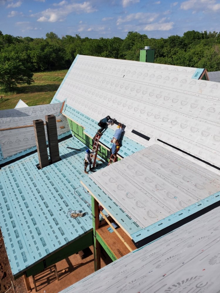 Slide of Vinmark Roofing & Construction