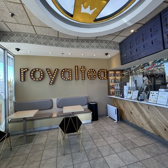 Royal Tea - Inside - Bubble Tea Near Me - Richmond Hill, Ontario Royal Tea - Inside - Bubble Tea Near Me - Richmond Hill, Ontario