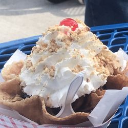 Sprinkles - Hot fudge sundae with nuts