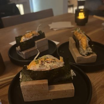 Nineteen Hyaku - Snow crab hand roll - Sushi Bars Near Me - San Antonio, Texas Nineteen Hyaku - Snow crab hand roll - Sushi Bars Near Me - San Antonio, Texas