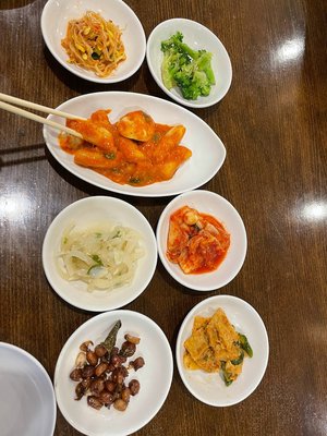 JeunJu Korean Restaurant 전주식당 | 전주할매칼국수 - Authentic Korean home style food by null