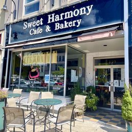 Exterior outside entrance of Sweet Harmony Cafe & Bakery - Middletown, Connecticut Exterior outside entrance of Sweet Harmony Cafe & Bakery - Middletown, Connecticut