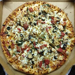 Domino's Pizza - Pacific Veggie Pizza with Chicken