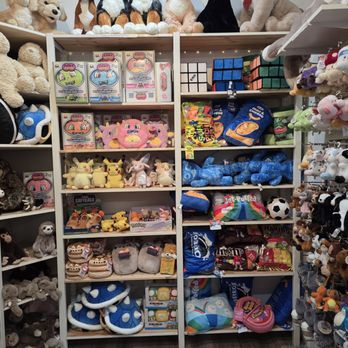 BrainyZoo Toys - Stuffies - Toy Stores Near Me - Folsom, California