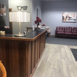 Russ' Uptown Optical