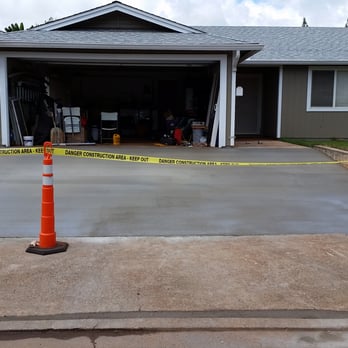 Isamu Construction - New 25' x 20' x 5" thick concrete driveway. - General Contractors Near Me - Mililani, Hawaii
