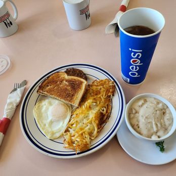 Rick’s Kitchen - Johnny's special. Egg, patty sausage, crispy hash browns, toast, and gravy. - Breakfast & Brunch Near Me - Yuma, Arizona Rick’s Kitchen - Johnny's special. Egg, patty sausage, crispy hash browns, toast, and gravy. - Breakfast & Brunch Near Me - Yuma, Arizona