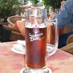 Ristorante Contadino - Ein kühles Stackmann's Dunkel