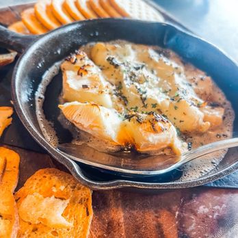 Leeland House - Brie appetizer - Restaurants Near Me - Galveston, Texas Leeland House - Brie appetizer - Restaurants Near Me - Galveston, Texas
