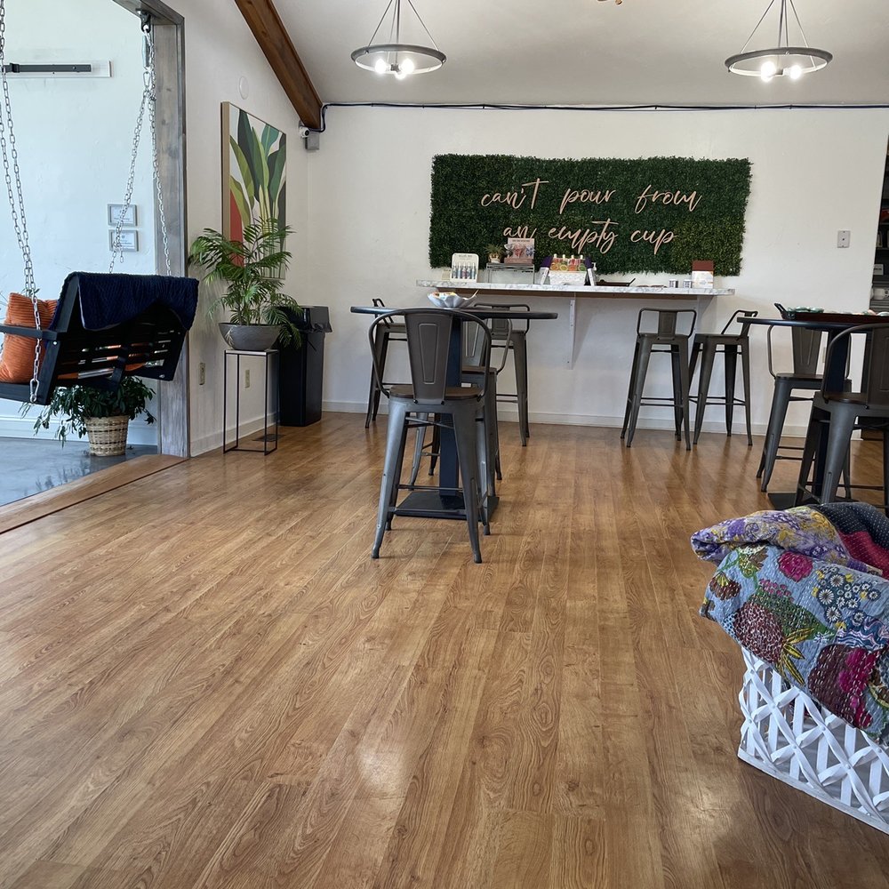 Inside area has a fresh cozy feel. Inside area has a fresh cozy feel.