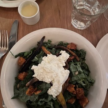 La Pecora Bianca SoHo - Toscano Salad - Mediterranean Near Me - New York, New York La Pecora Bianca SoHo - Toscano Salad - Mediterranean Near Me - New York, New York