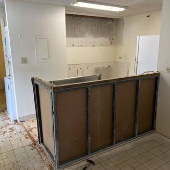 Golden Cabinets & Stone - Building Supplies Near Me - Honolulu, Hawaii