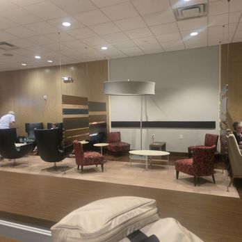Executive Lounge South - Airport Lounges Near Me - Houston, Texas Executive Lounge South - Airport Lounges Near Me - Houston, Texas