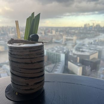 Hutong - The amazing view and a green wanly - Chinese Near Me - London, XGL